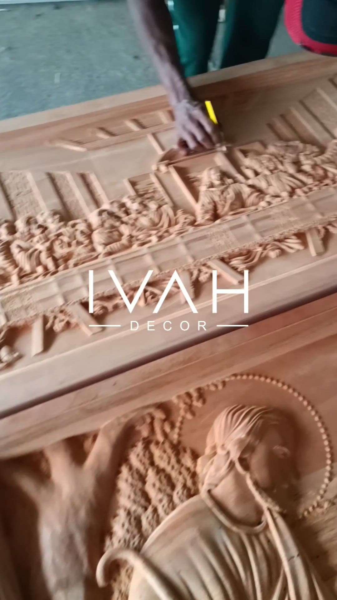 Wood carving wall decor : IVAH Decor

#ivah #ivahdecor #poojaroom #prayerroom #interiordesign  #kochigram #kochi  #Thrissur #premiumproduct #premiumquality