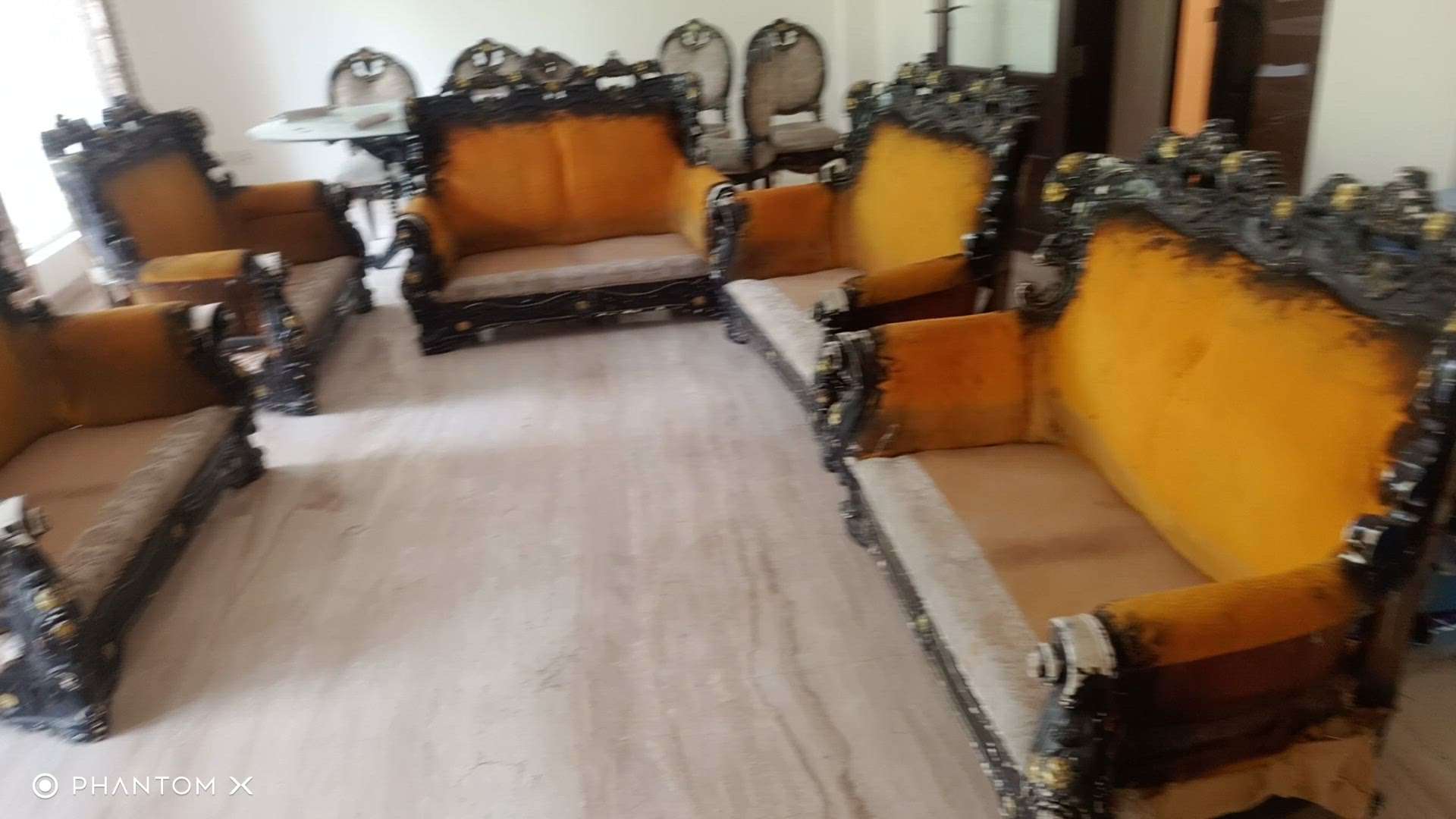 Hasan Zaidi new sofa design banate hain sofa repair karte Hain Delhi NCR kam karte Hain
7060390817