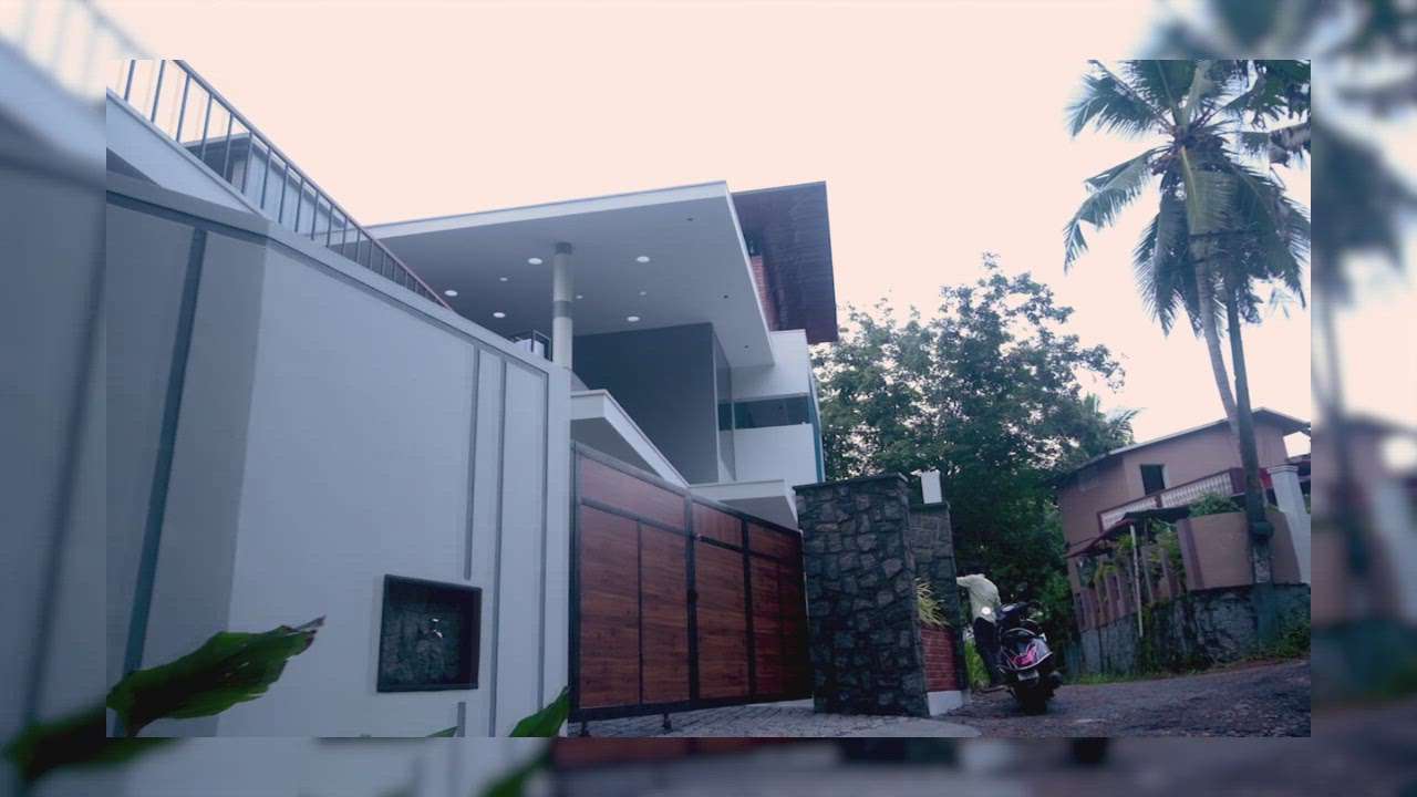 3100/3bhk/Modern style
15 cent/double storey/Pathanamthitta

Project Name: 3bhk,Modern style house 
Storey: double
Total Area: 3100
Bed Room: 3bhk
Elevation Style: Modern
Location: Pathanamthitta
Completed Year: 

Cost: 95 lakh
Plot Size: 15 cent