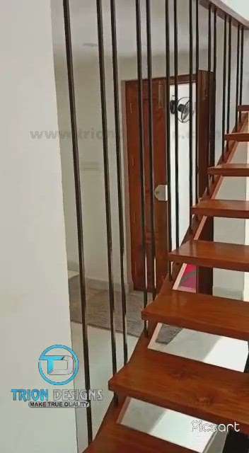 ready made staircase

wooden staircase with glass handrails

client: sujeesh
site: ferok, calicut

 #GlassHandRailStaircase  #StaircaseDecors  #GlassBalconyRailing  #GlassStaircase  #GlassHandRailStaircase
 #WoodenBalcony  #TeakWood
 #Architect  #InteriorDesigner