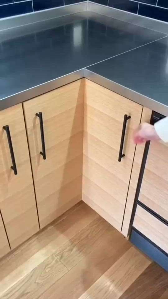 Useful kitchen corner cabinet design... Try it in your kitchen...

#KitchenCabinet #KitchenIdeas