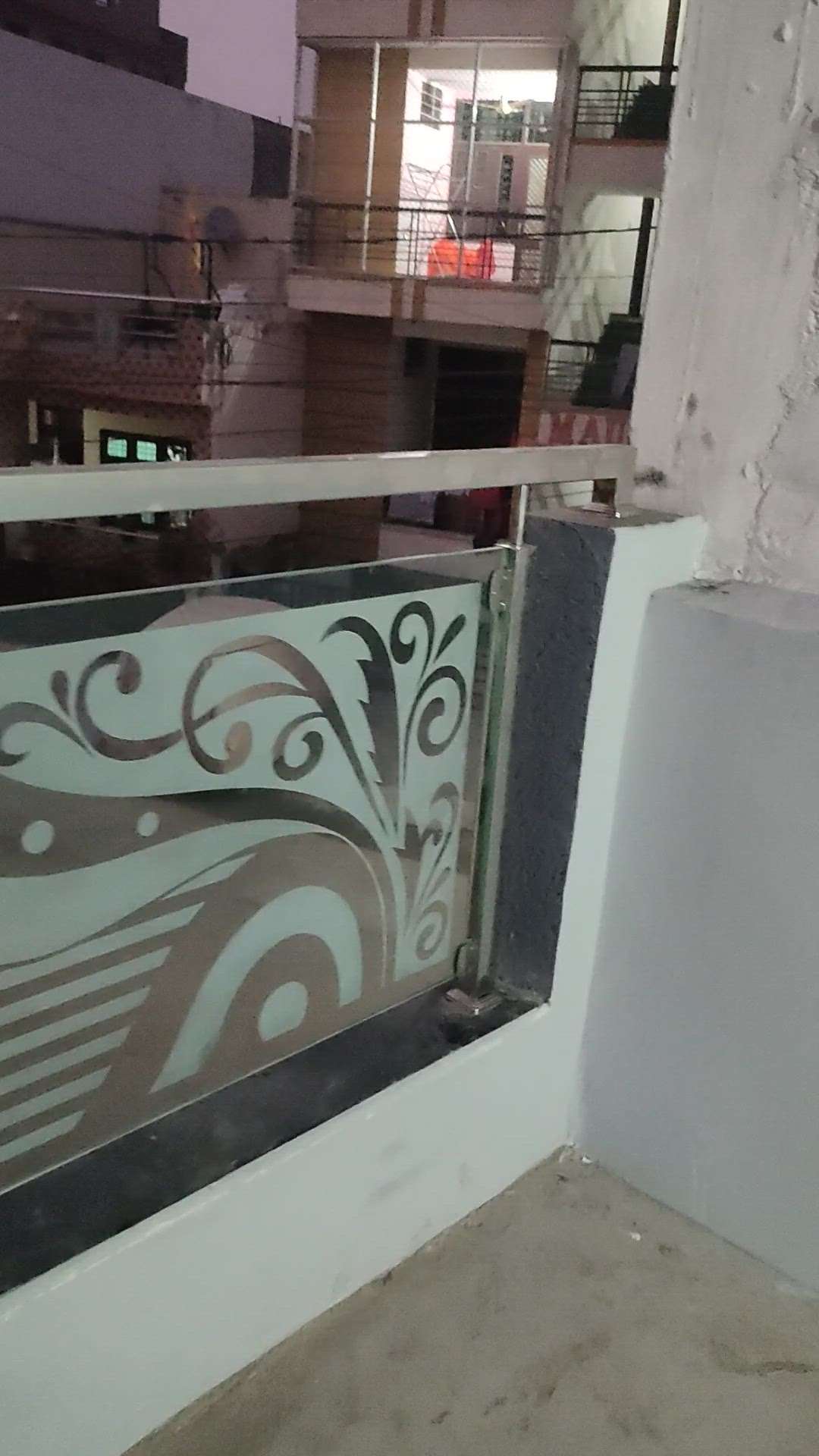 Balcony Steel Railing Done!!
front elevation
 #GlassBalconyRailing 
 #StainlessSteelBalconyRailing 
 #balconyglasshandrails
 #frontelevationdesign 
 #frontElevation 
 #frontElevation 
 #GlassStaircase 
 #StainlessSteelBalconyRailing
