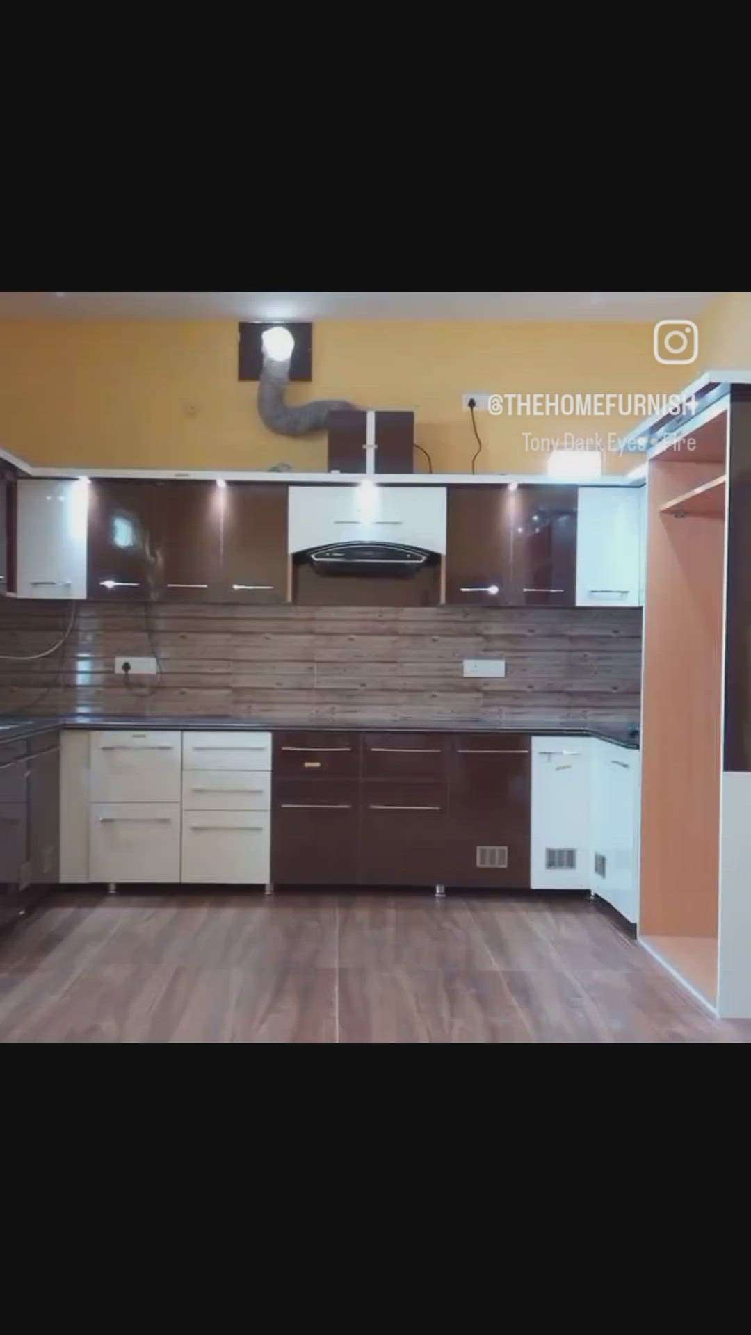 Next Generation Kitchen! Indian Style...Exclusive collection of Modular Kitchen designs at THE HOME FURNISH.  Explore the latest modular kitchen designs & consultations. Inquiry Please Contact! https://wa.me/c/917018317671
#kitchen #modularkitchen #chimney #kitchendesign #kitcheninteriordesign #kitchendesignideas  #interiordesigner #interiordesigner #interiordecorating #interiordesign #interiors #architecture #architecturedesign #thehomefurnish
7018317671