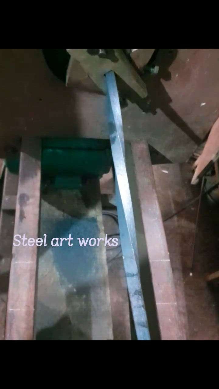 #steelartwork 
#twist #steel #balusters 
#metalwork #steelwork 
#steelfabrication #steelart 
#ironrailing #classic #railing #Designs 
#steelfabricators #ironrailing