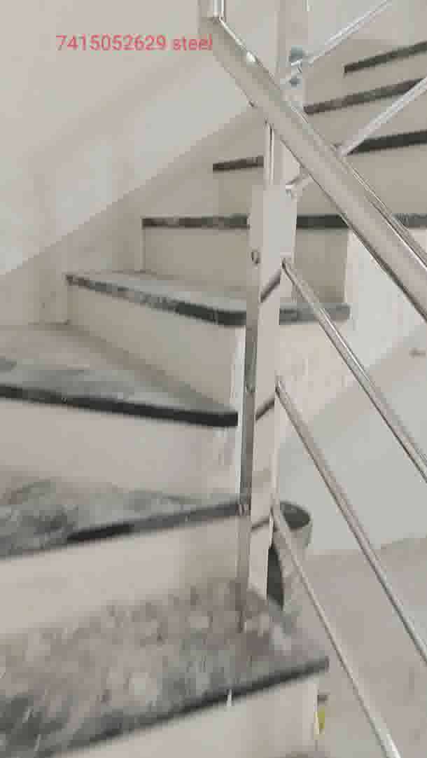 #stairrailing  #glassrailing  #InteriorDesigner  #steelrailing  #