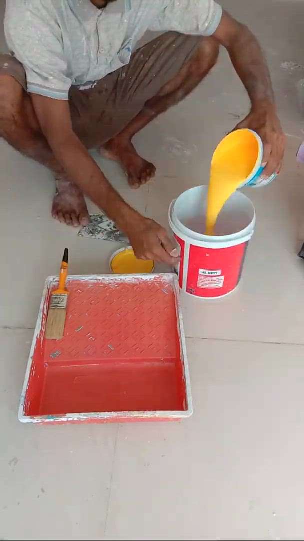 Asian apcolite plastic paint nyc paint from wall 8387031580 Rakesh ji  #asianpaint  #nerolac   #indigopaints   #allpaintingwork  #allkeralaconstruction  #housepainting  #Painter