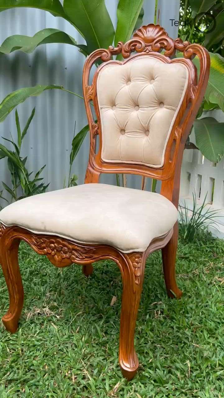 Customised Teakwood Royal Dining Chair By TeakAge 
 #royaldesign  #royal  #royalstyle  #royalfurniture  #royal_furniture  #customfurniture  #customfurnituredesign  #keralastyle  #keralaarchitectures  #custominterior  #teakwood