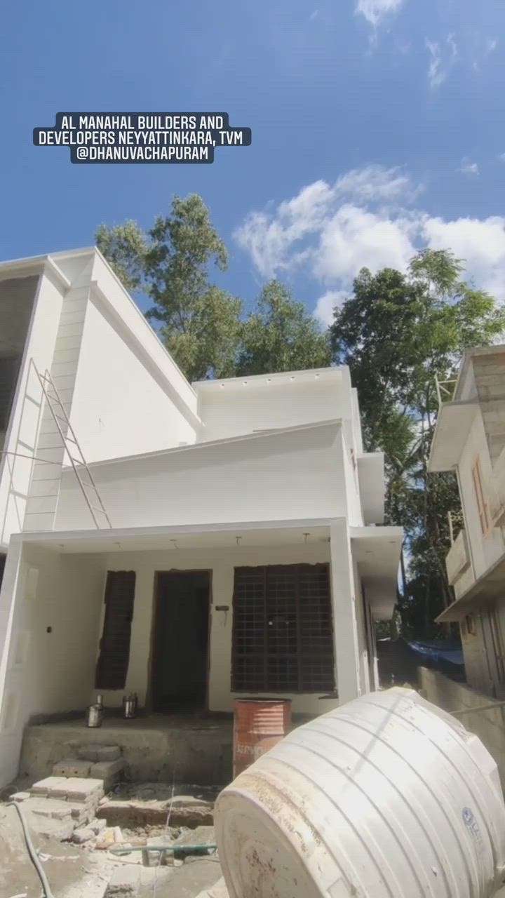Ongoing finishing Project at Trivandrum, Dhanuvachapuram 
client Mr : Kishor kichu 

quality construction in affordable price Al manahal Builders and Developers Neyyattinkara, Tvm
call 7025569477

 #qualityconstruction 
#Simolehouse
#homedesigns
#modernminimalism