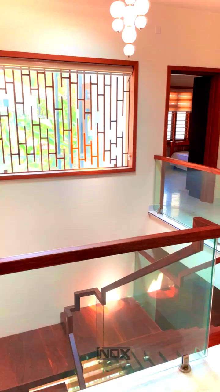 Glass handrail  #GlassHandRailStaircase  #StaircaseHandRail  #GlassBalconyRailing