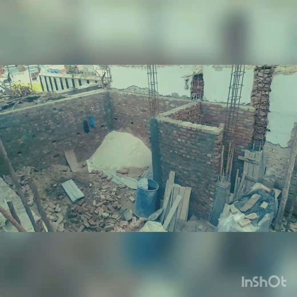 West Delhi site. 
 #HouseConstruction  #constructionsite  #constructioncompany  #construction_company_delhi  #ConstructionTools