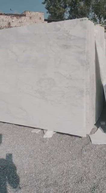 MORWARD White Premium Marble

#morwadwhite #morwad #marbles #marble #MarbleFlooring #whitemarble #FlooringSolutions #FlooringServices