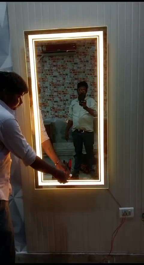 #ledmirror #ledmirrorlight #mirrorwork #mirrorselfie 
All #DelhiNCR service available
Ph:-7011604340