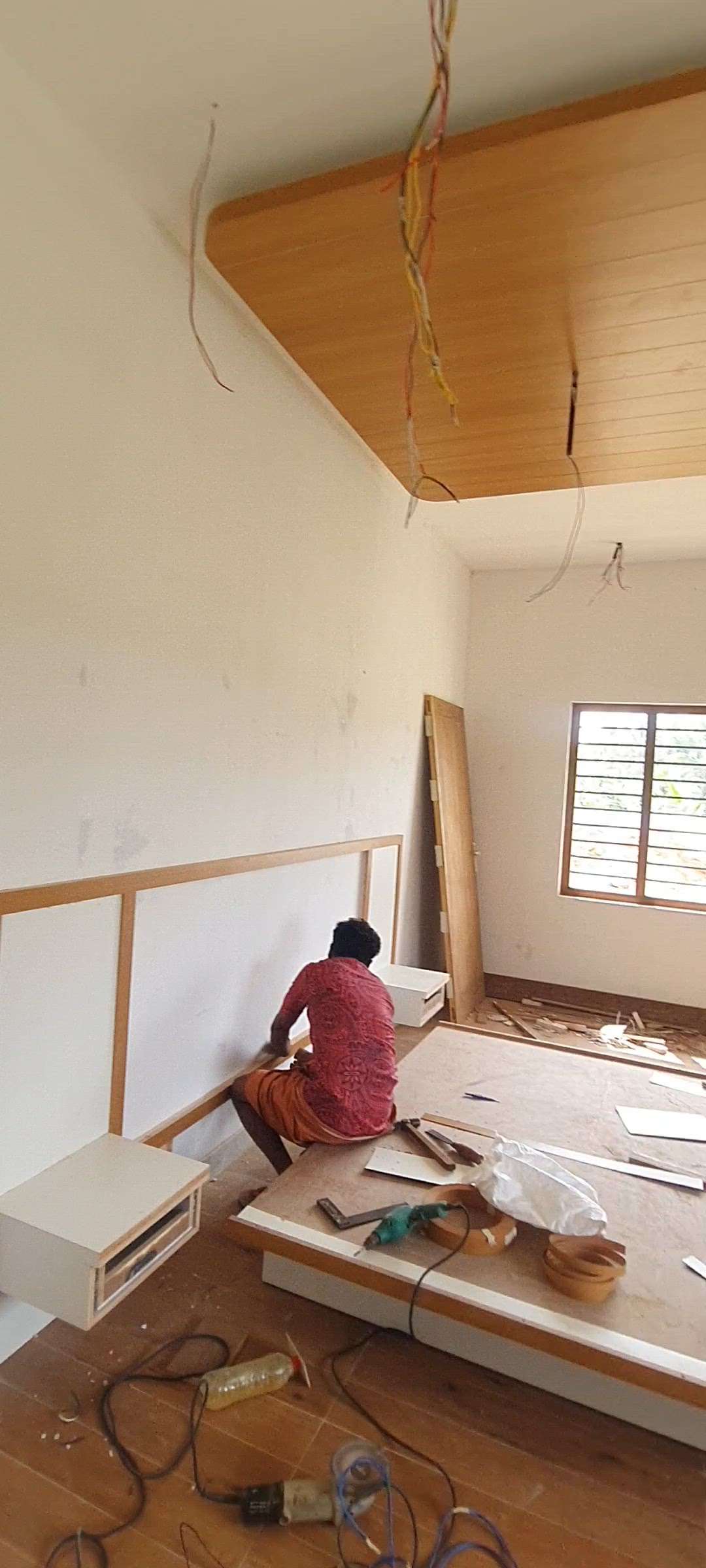 Master Bedroom work at 'HRIDHYAM ' using plywood.we makes every design into reality😍😍😍 #InteriorDesigner  #MasterBedroom  #plywoodwork  #laminatedplywood  #Architectural&Interior  #Palakkad