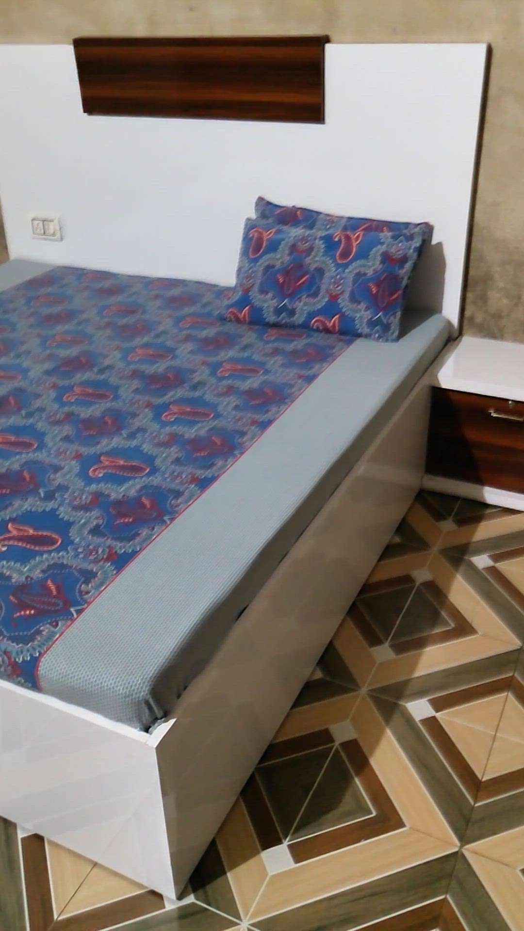 Duble bed simple design#vairl#whatsappstuts