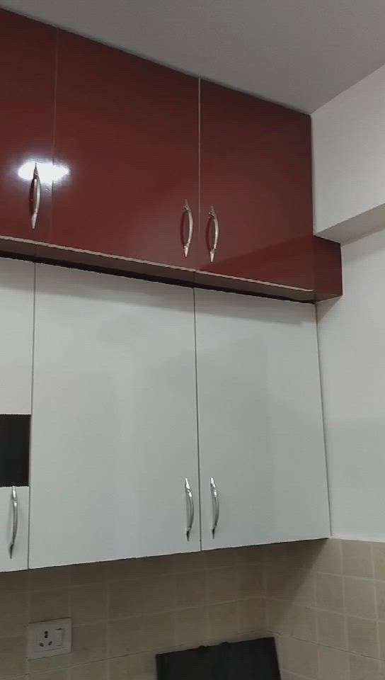 PARALLEL SHAPE KITCHEN WITH L SHAPE KITCHEN
1000 Rs per sq ft with Pantry Cost not Include