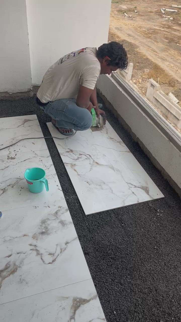 Flooring work to be finished. 
Dm for your dream house 🏡 #InteriorDesigner  #bellainterior  #architecturedesigns  #FlooringServices