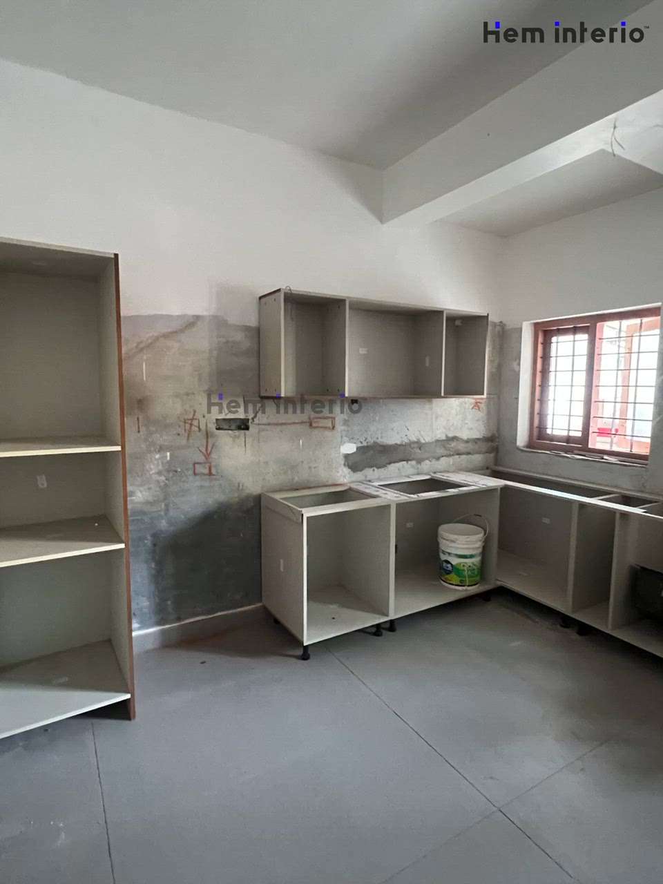 Modular kitchen @ Alappuzha

 #ModularKitchen #kitchen #interiordesign  #homeinteriorskerala #Alappuzha #Ernakulam #Kottayam #interiorwork #homeinterior #moderninterior #cielingdesign #FlooringTiles #lowbudget #highquality #highglosslaminates