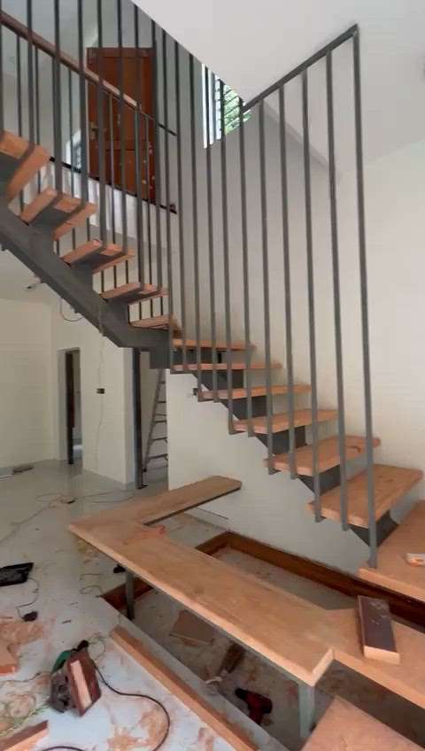 #StaircaseDecors  #InteriorDesigner  #architecturedesigns  #LivingroomDesigns