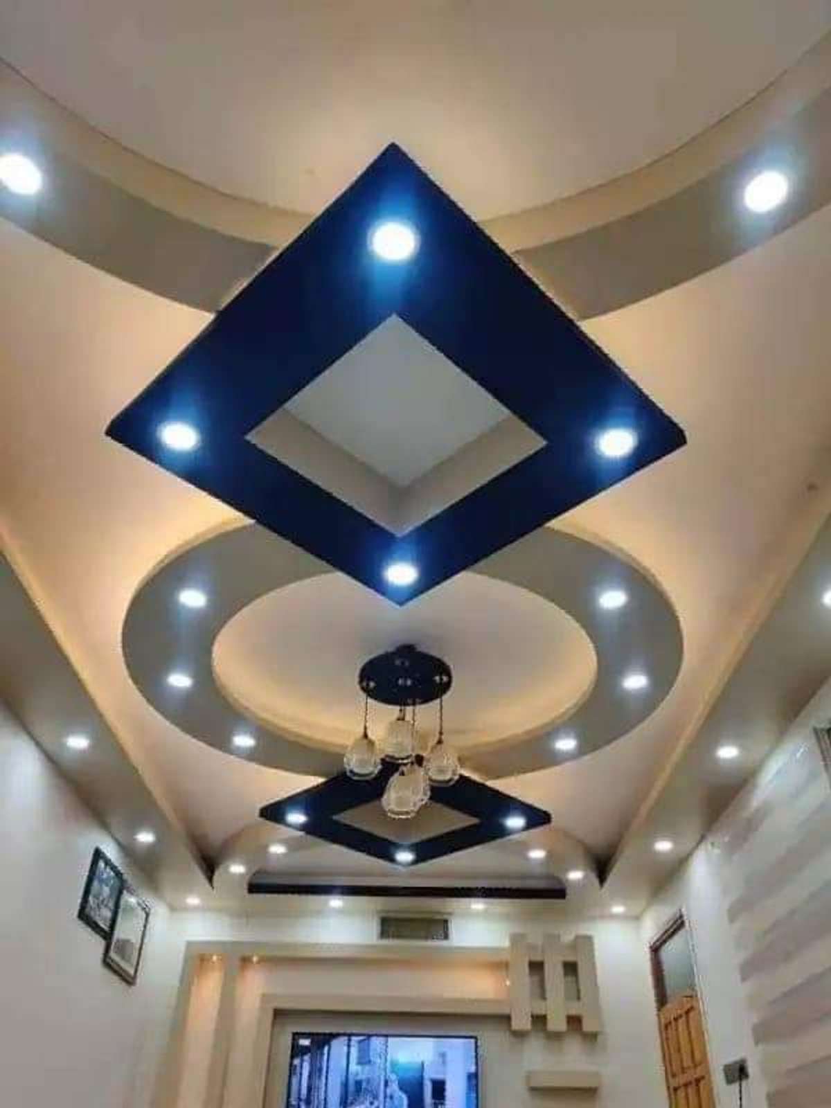 New ceiling store design 2020