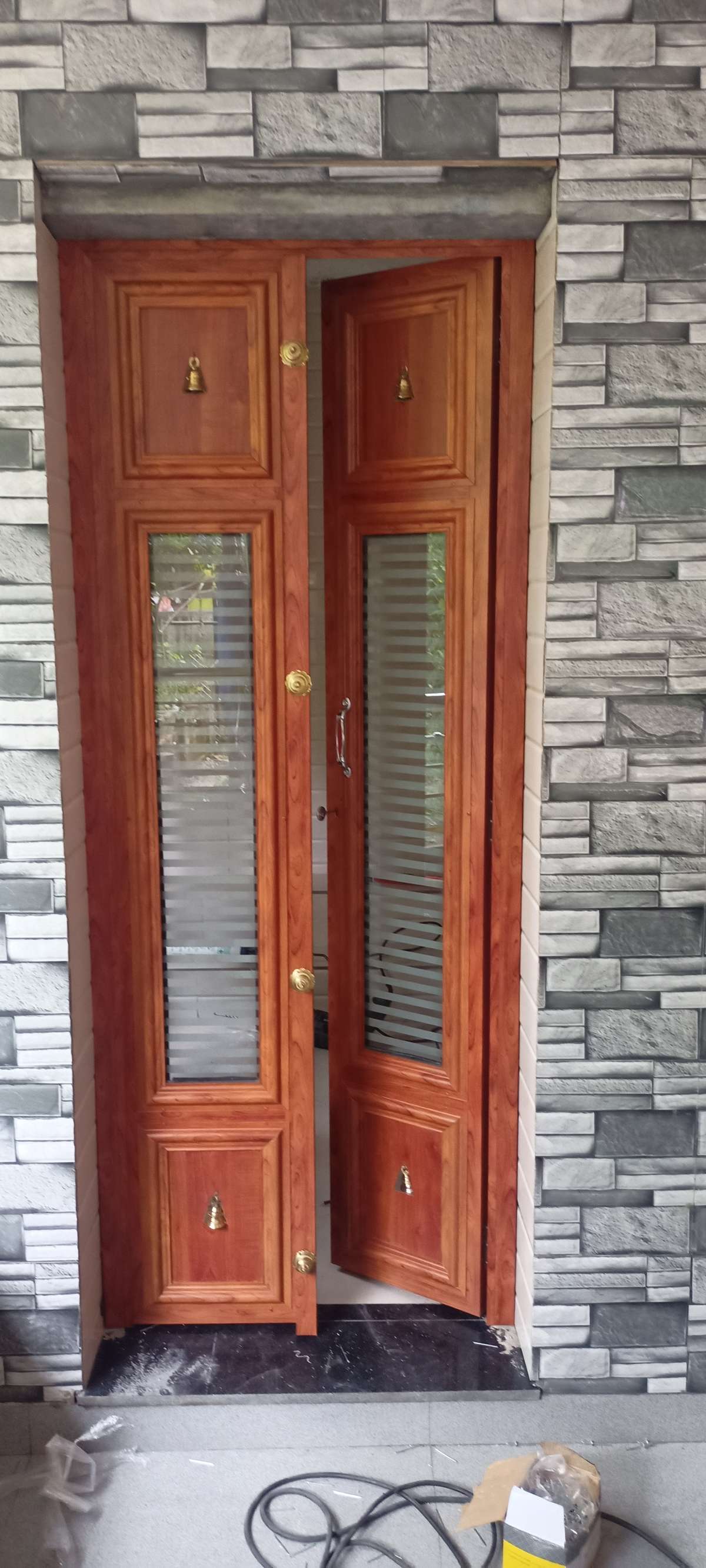 Door, Wall Designs by Interior Designer renjith sreedharan, Kollam | Kolo