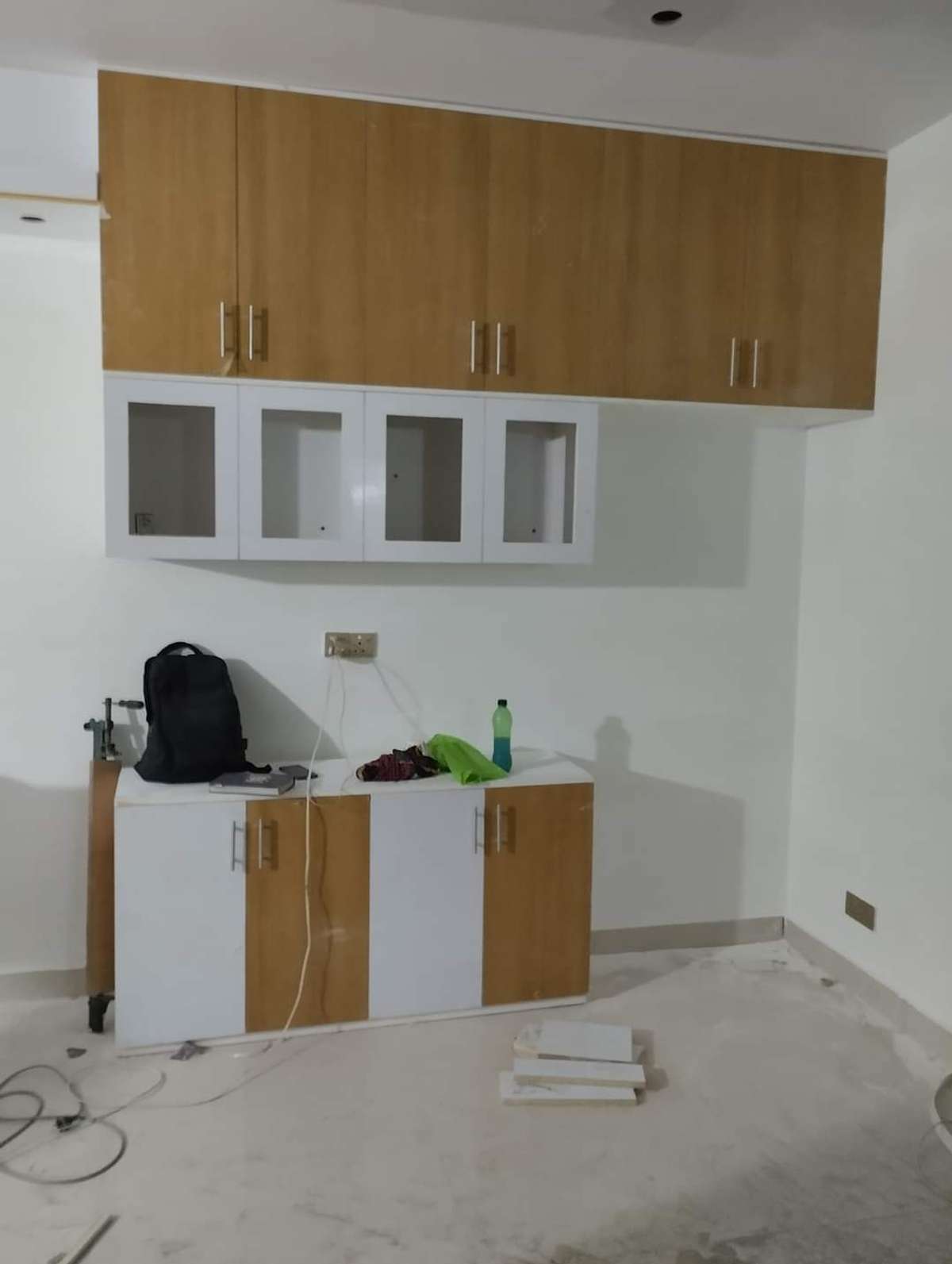 Living, Storage Designs by Contractor Kutub Interiors, Ghaziabad | Kolo