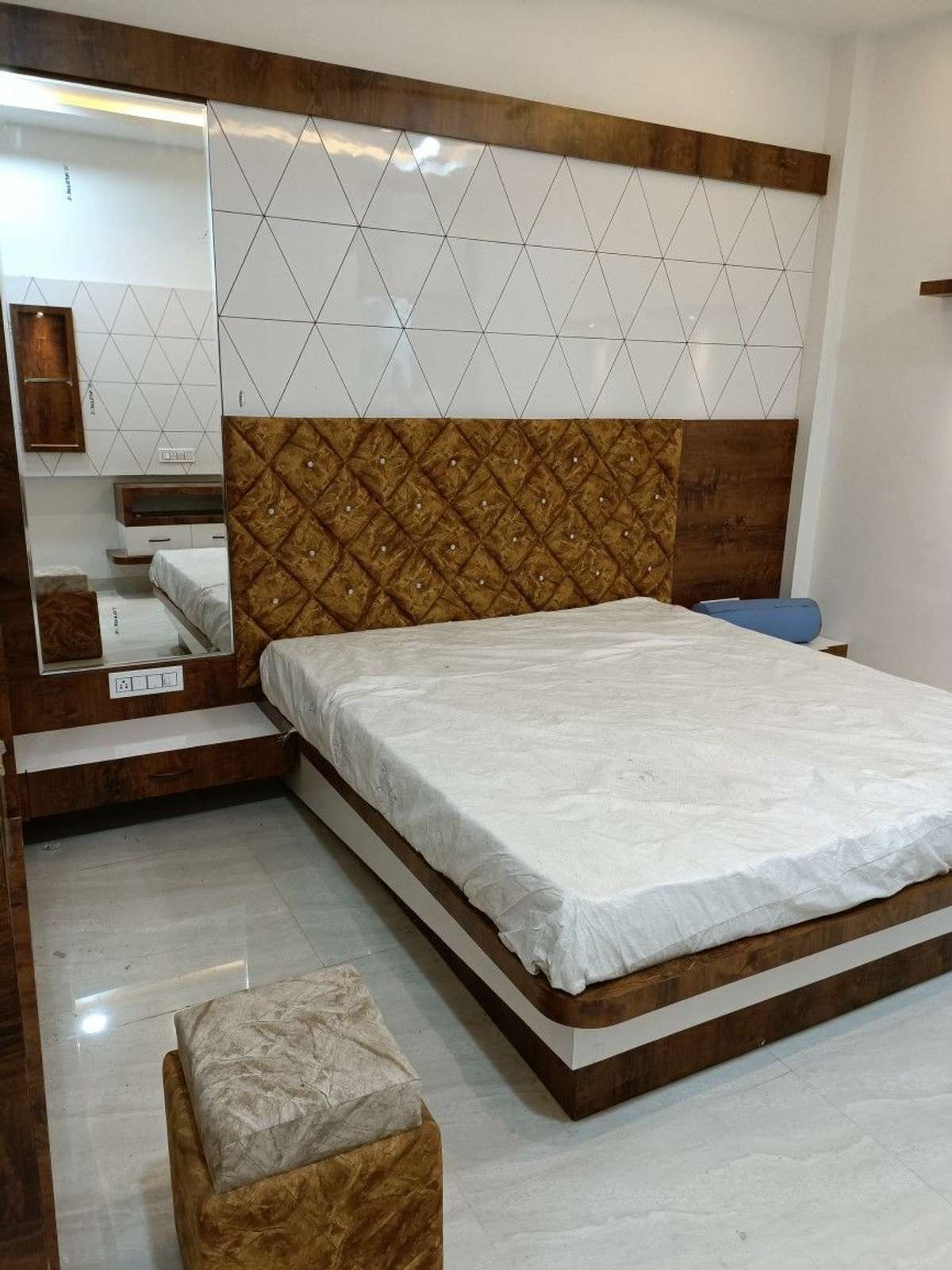 Furniture, Bedroom, Storage Designs by Carpenter jai bhawani pvt Ltd, Jaipur | Kolo