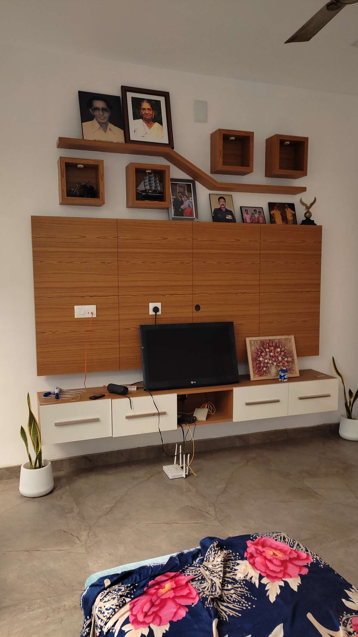 Kitchen, Lighting, Storage Designs by Contractor shuffle interiors, Ernakulam | Kolo