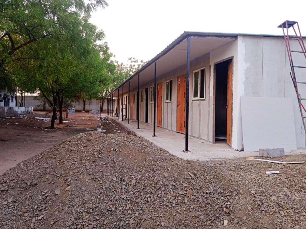 Designs by Contractor Manohar Kr Gupta Dream Prefab, Gurugram | Kolo