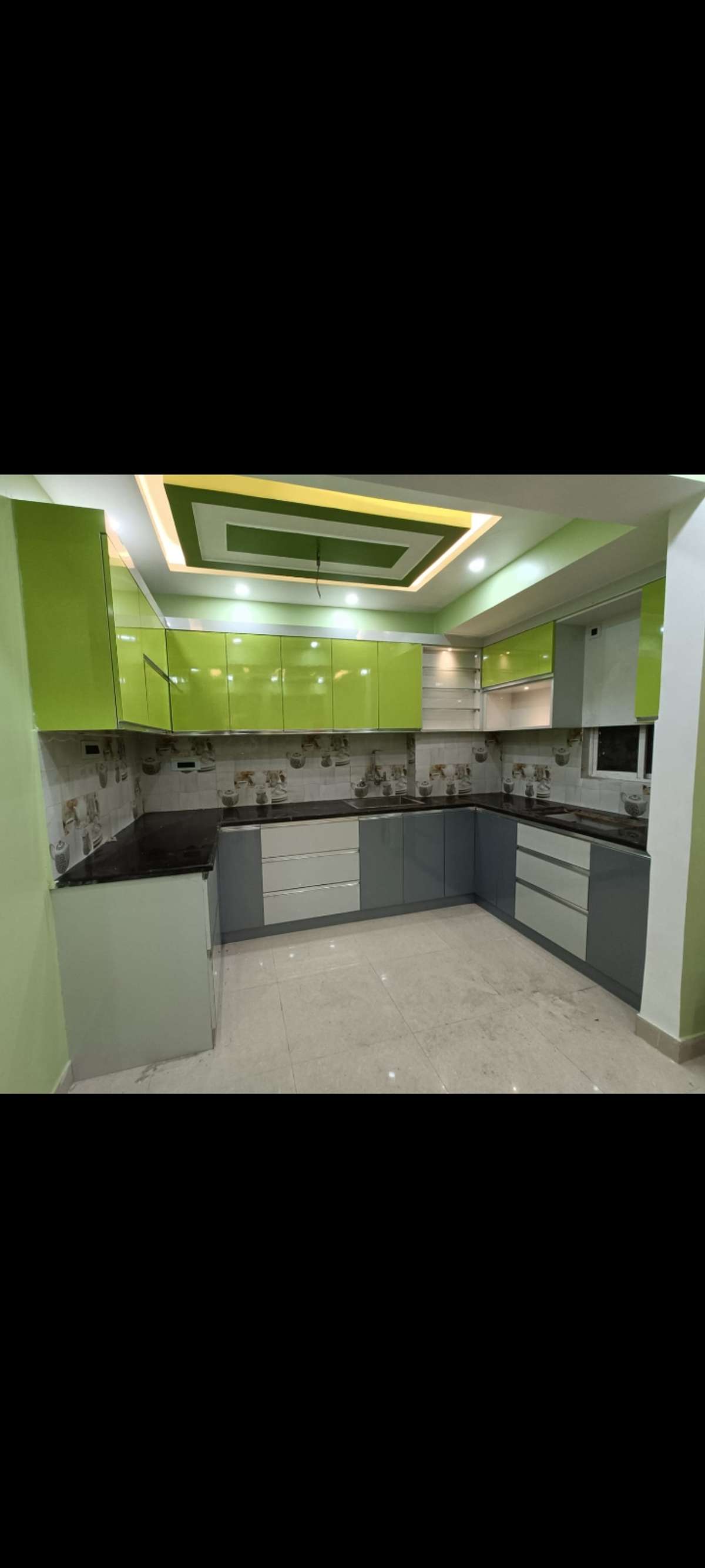 Kitchen, Storage Designs by Carpenter Mustak Saifi, Delhi | Kolo