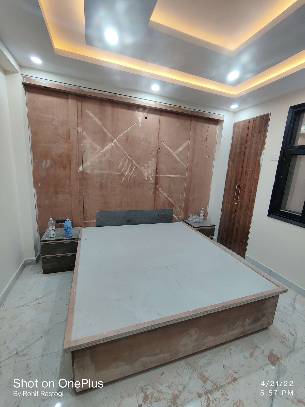 Furniture, Lighting, Bedroom, Storage, Wall Designs by Contractor Culture Interior, Delhi | Kolo