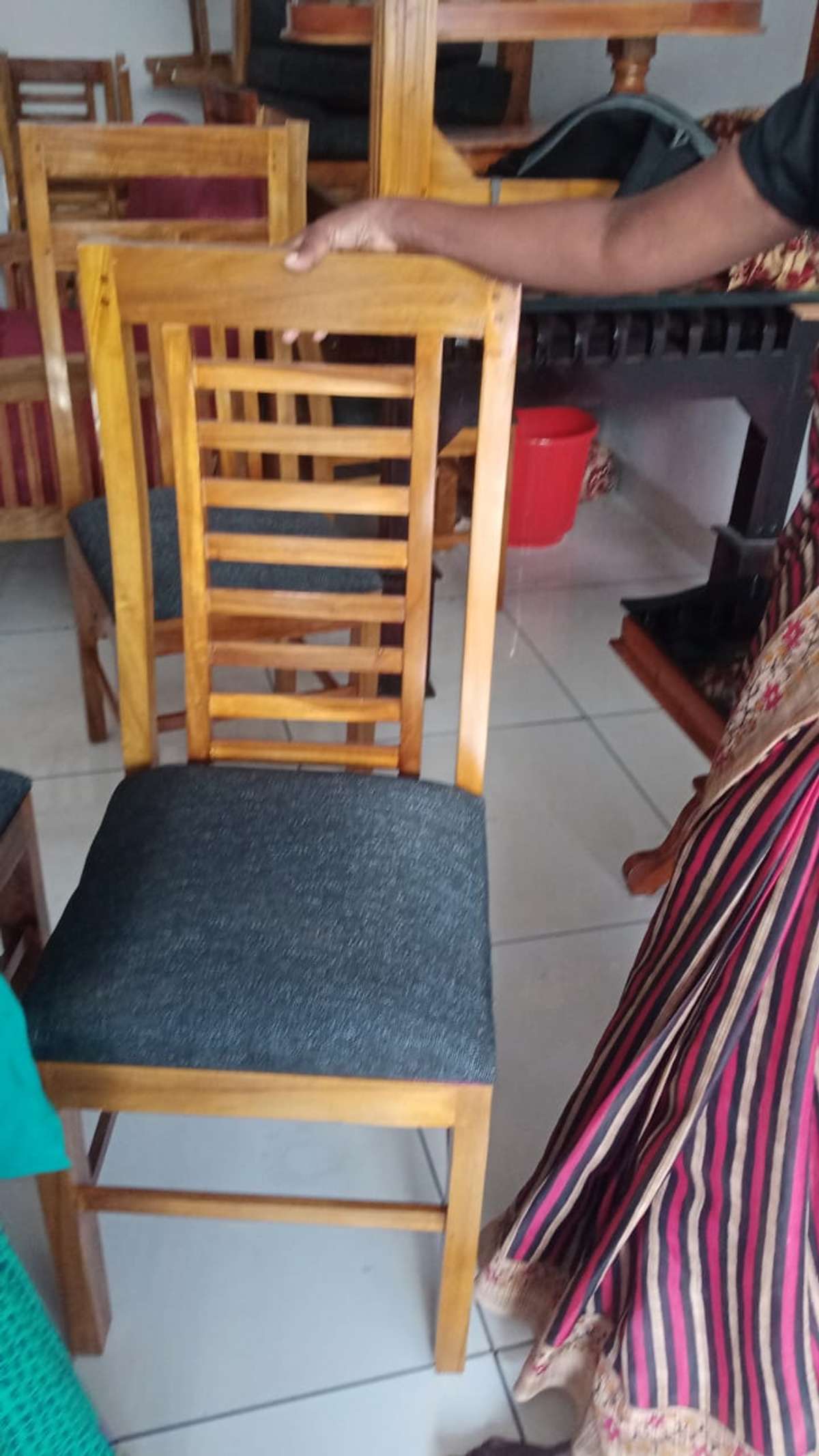 Designs by Carpenter INVENTOR FURNITURE, Ernakulam Kolo