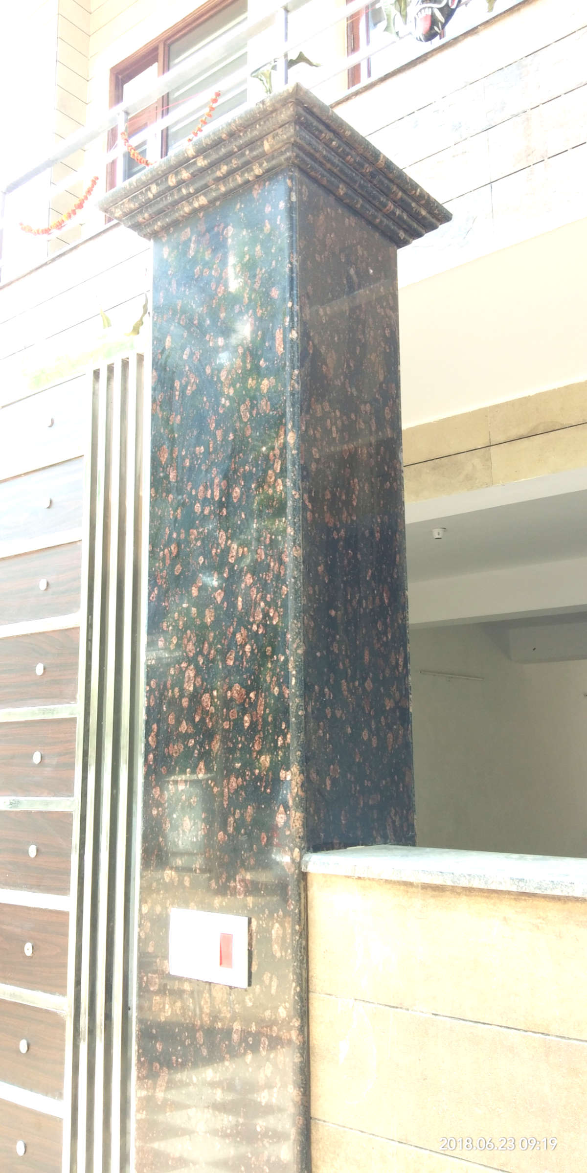 main-gate-pillar-design