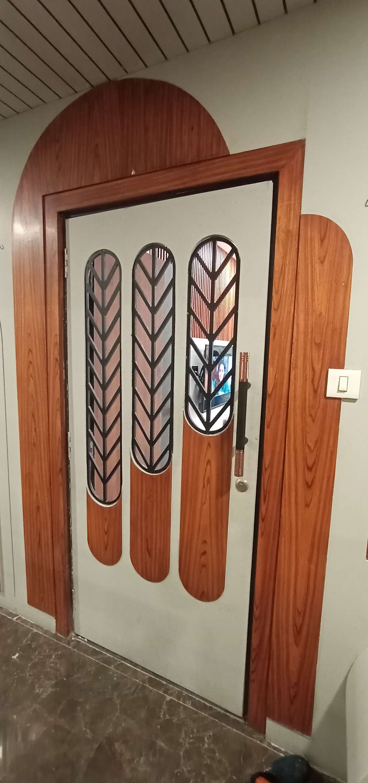 Designs by Contractor AKS wooden furniture, Indore Kolo