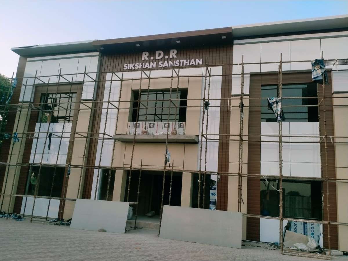 Designs by Interior Designer Doorwind Fabrication, Rewari Kolo