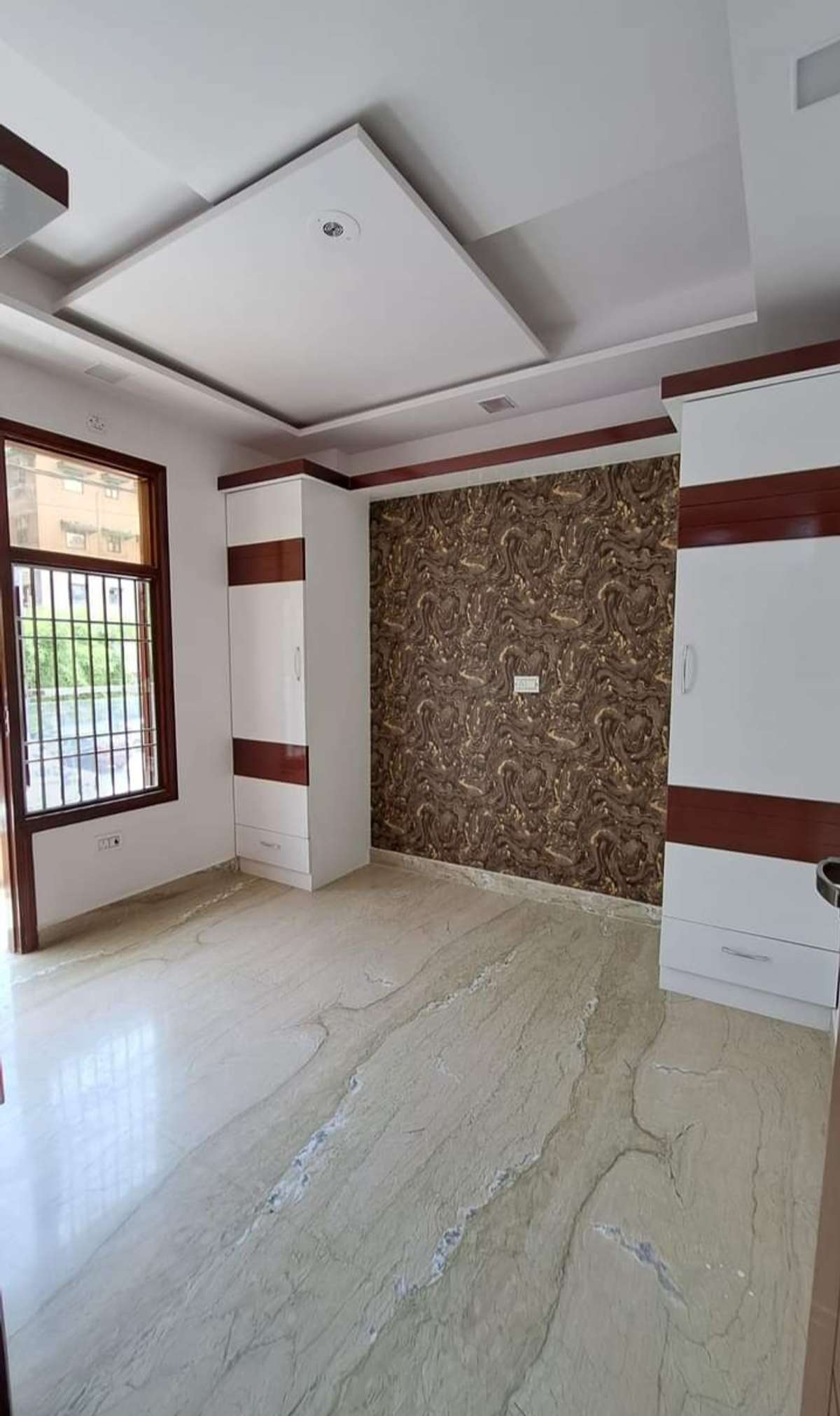 Ceiling, Flooring Designs by Contractor RR construction, Delhi | Kolo