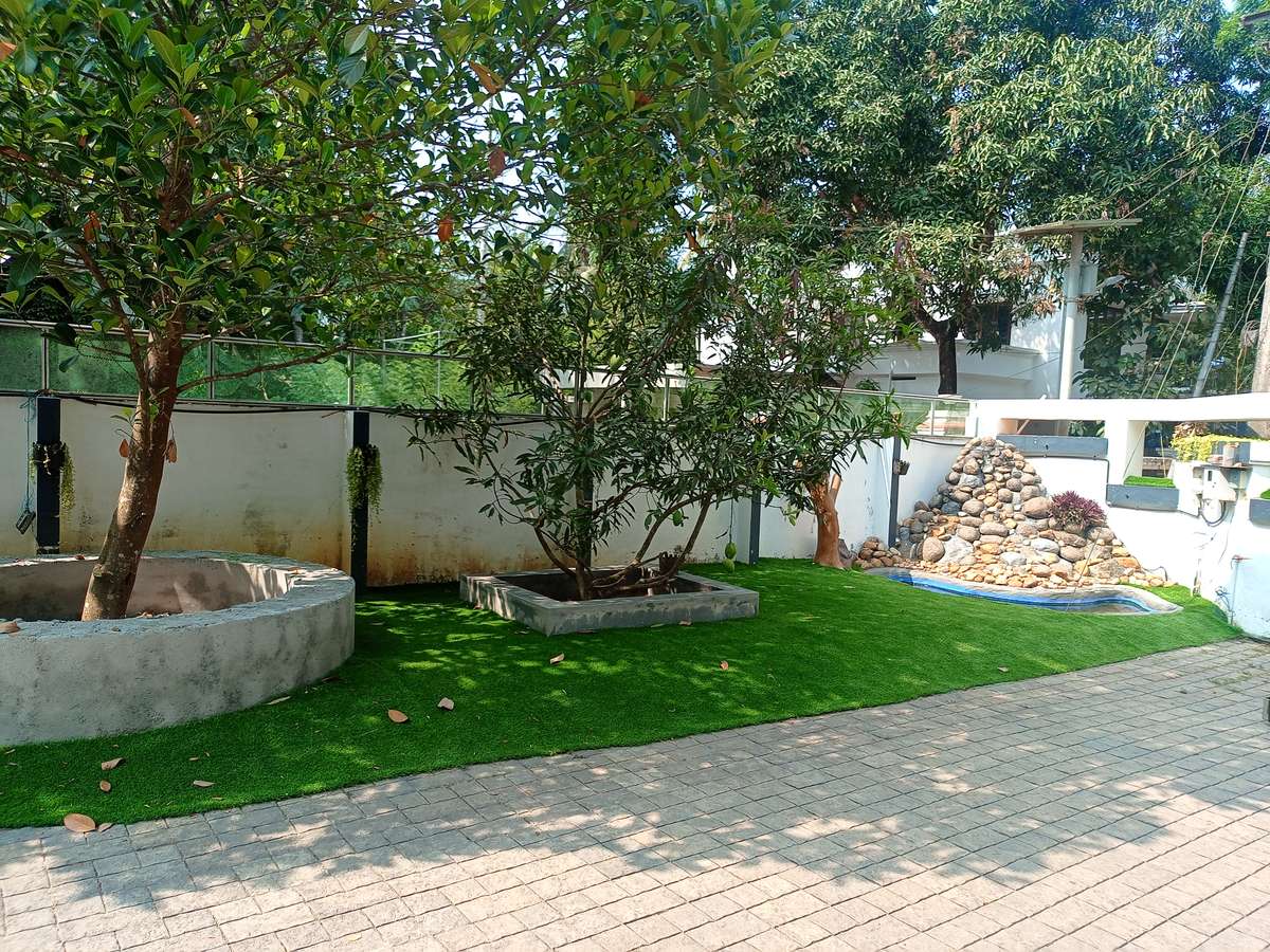 Designs by Gardening & Landscaping Redraw home, Ernakulam | Kolo