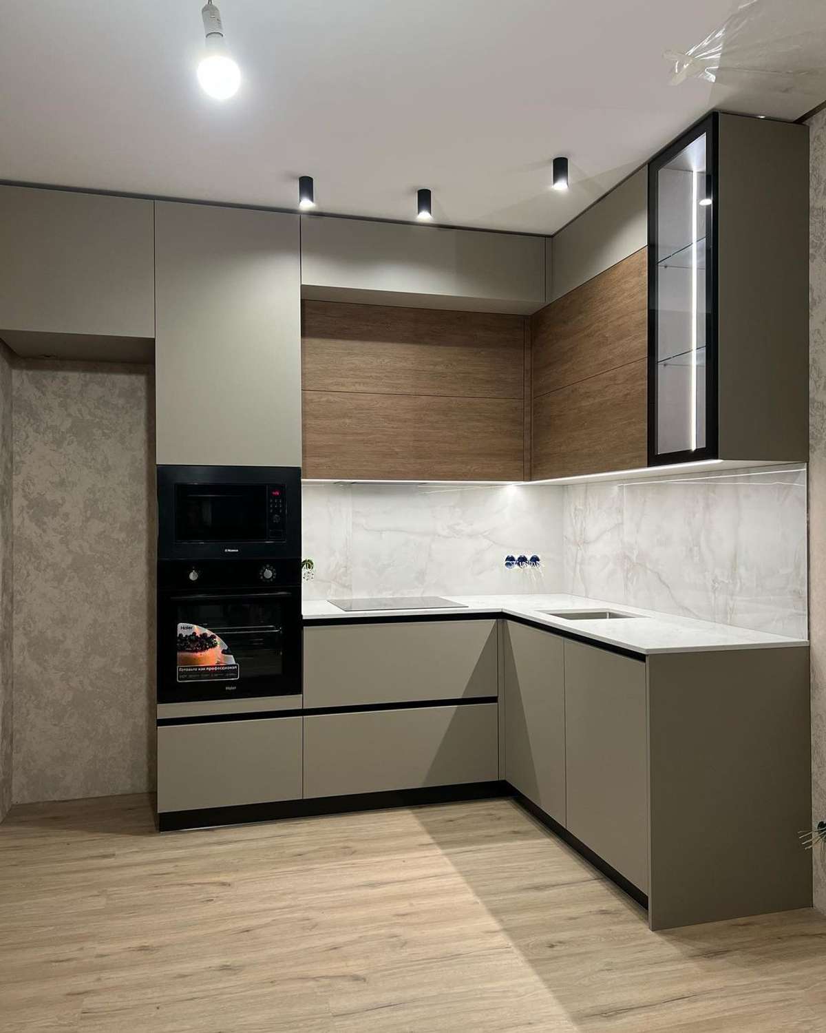 Kitchen, Lighting, Storage Designs by Interior Designer Abdul Malik, Indore | Kolo