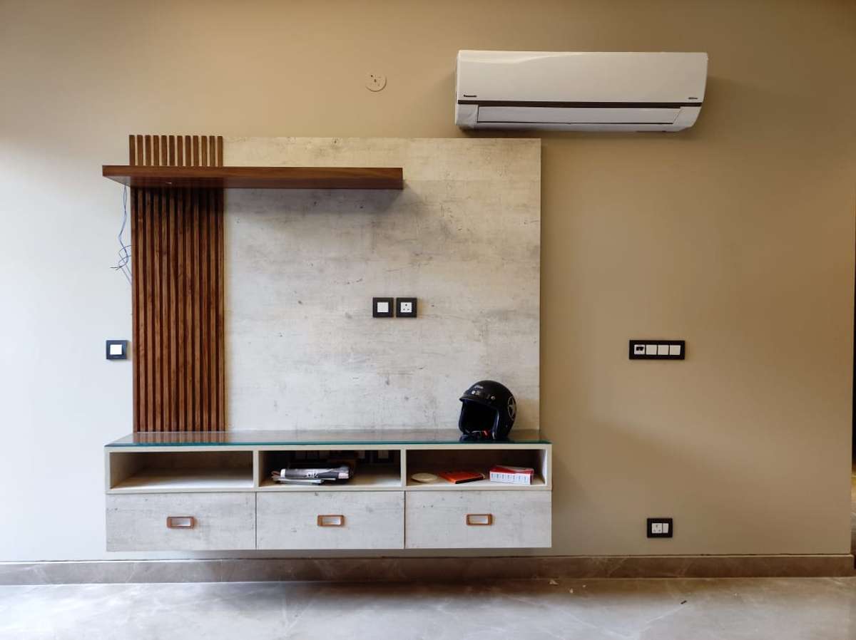 Storage, Living Designs by Contractor Rifakat Hussain, Delhi | Kolo