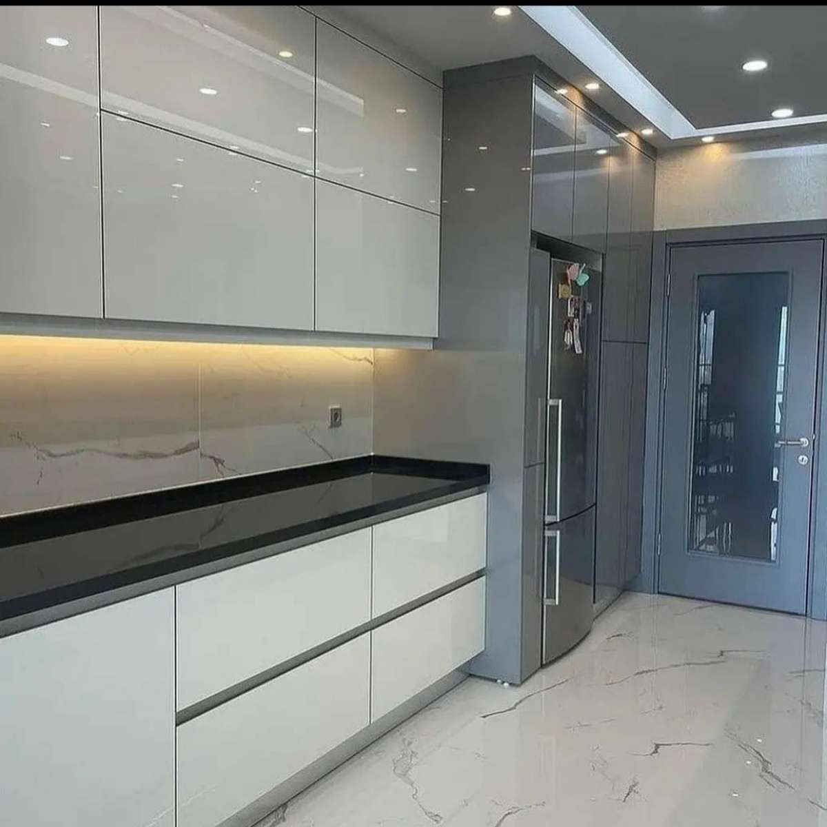 Kitchen, Lighting, Storage Designs by Interior Designer Rakesh K, Thrissur | Kolo
