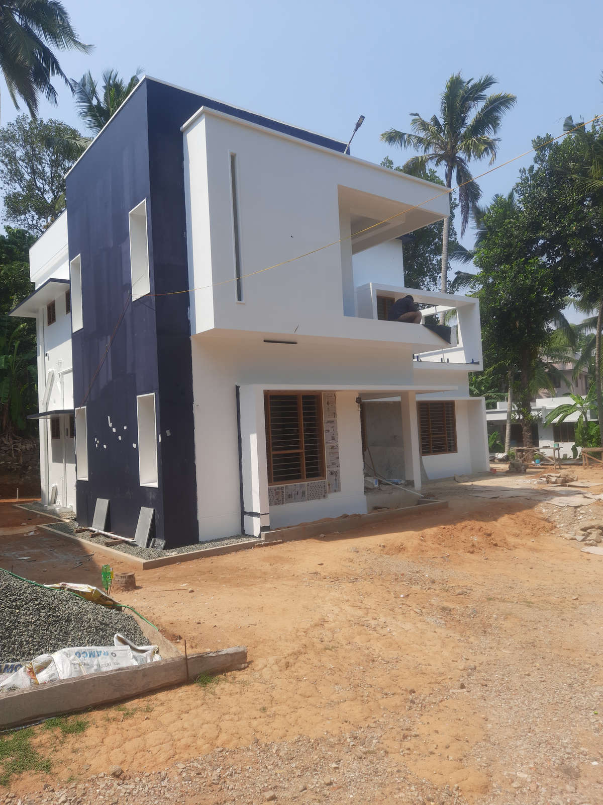 Designs by Civil Engineer Roy Kurian, Thiruvananthapuram | Kolo