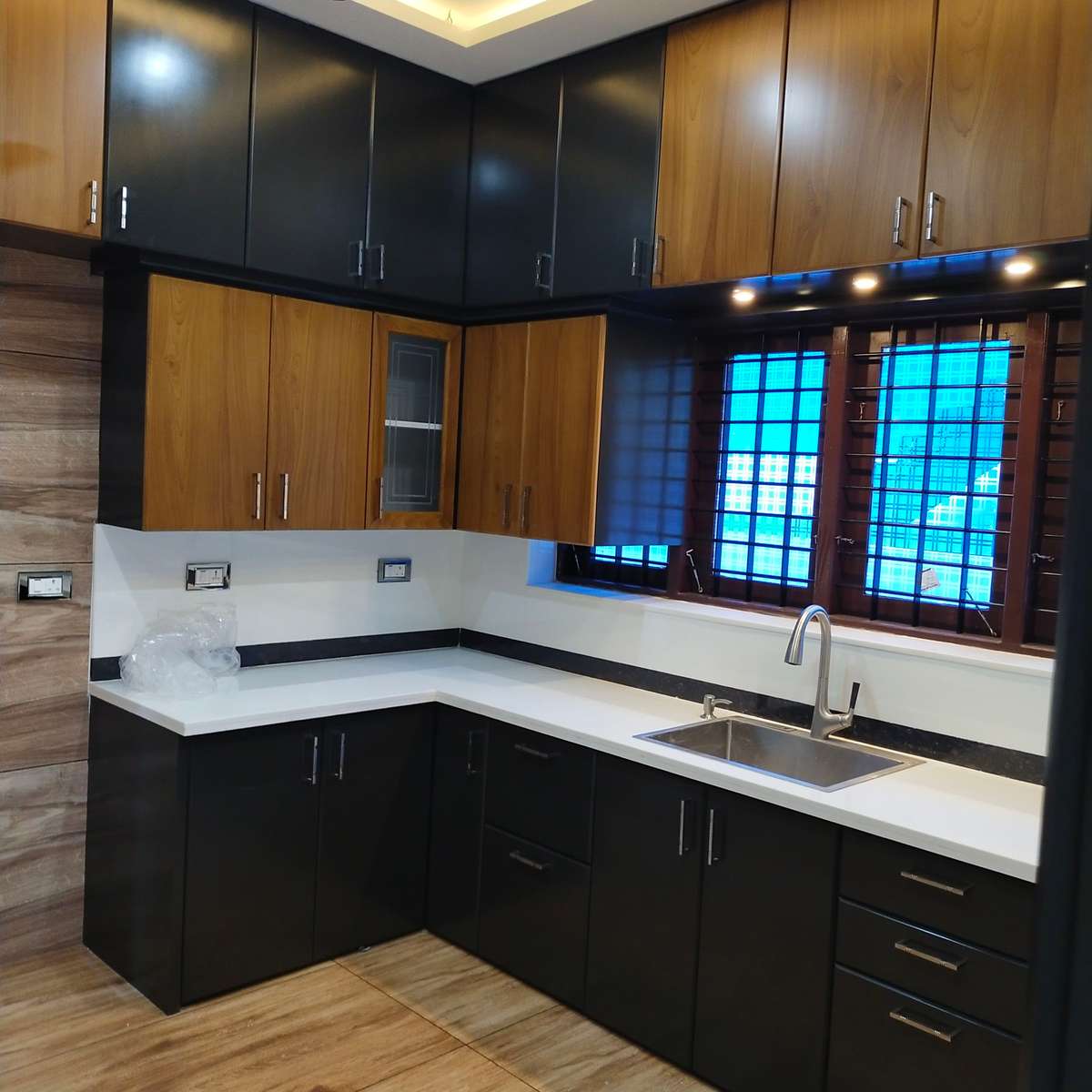 Kitchen, Storage Designs by Carpenter DCRAFT HOME INTERIOR WORK KOLLAM kannanalloor, Kollam | Kolo