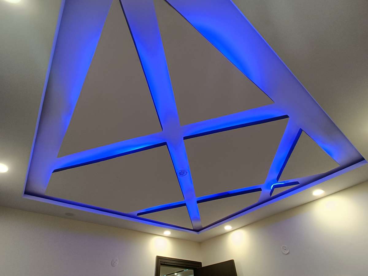 Ceiling, Lighting Designs by Contractor Deepanshu Bajaj, Delhi | Kolo