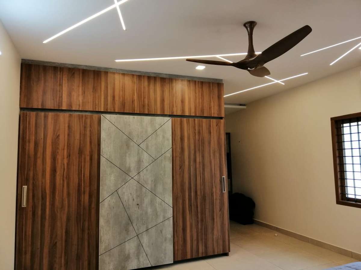 Ceiling, Lighting, Storage Designs by Architect Jinto C Thomas, Kozhikode | Kolo