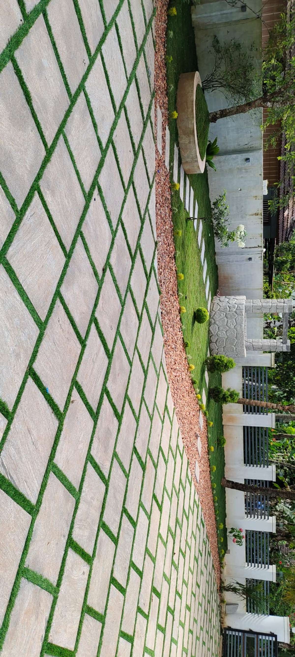 Designs by Gardening & Landscaping Hariraj V S, Kottayam Kolo