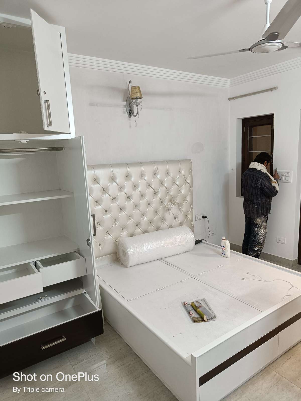 Bedroom, Furniture Designs by Contractor Mohd Ahmad, Delhi | Kolo