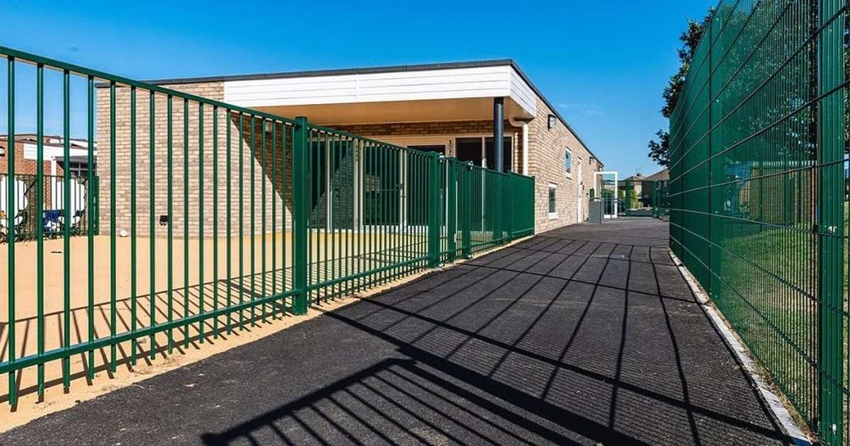 Designs by Service Provider Quick Fence, Thrissur Kolo