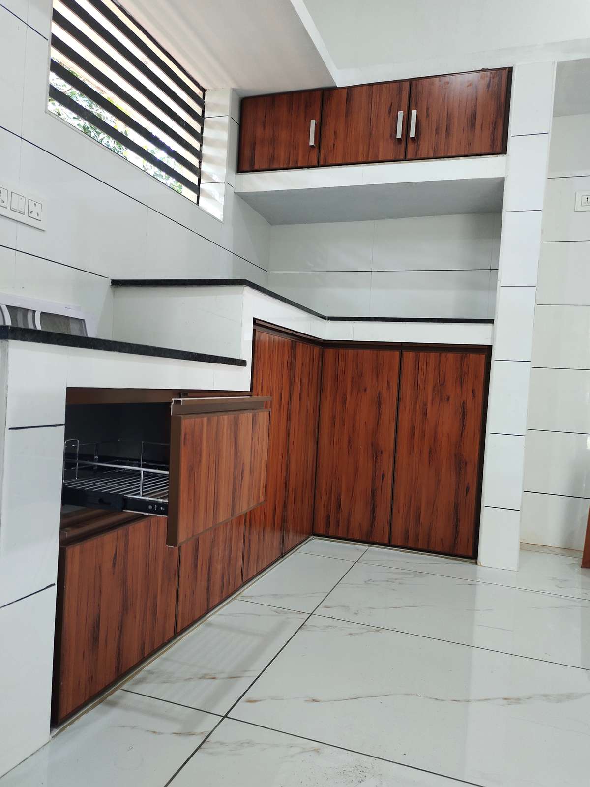 Kitchen, Storage Designs by Interior Designer vahid alu fab, Malappuram | Kolo