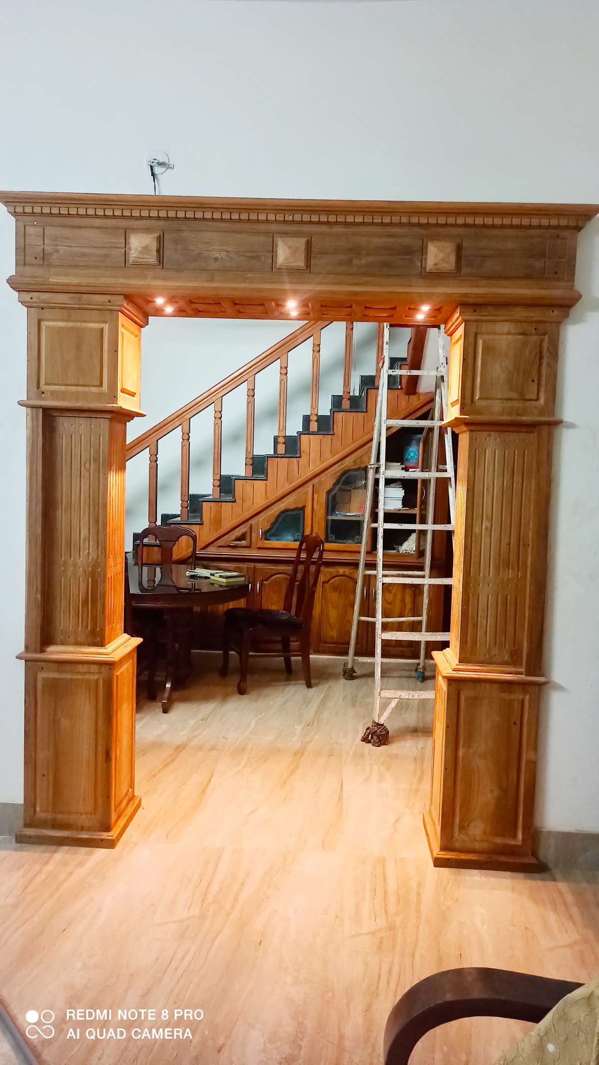Staircase, Wall Designs by Carpenter Prakash Nadayil, Pathanamthitta | Kolo
