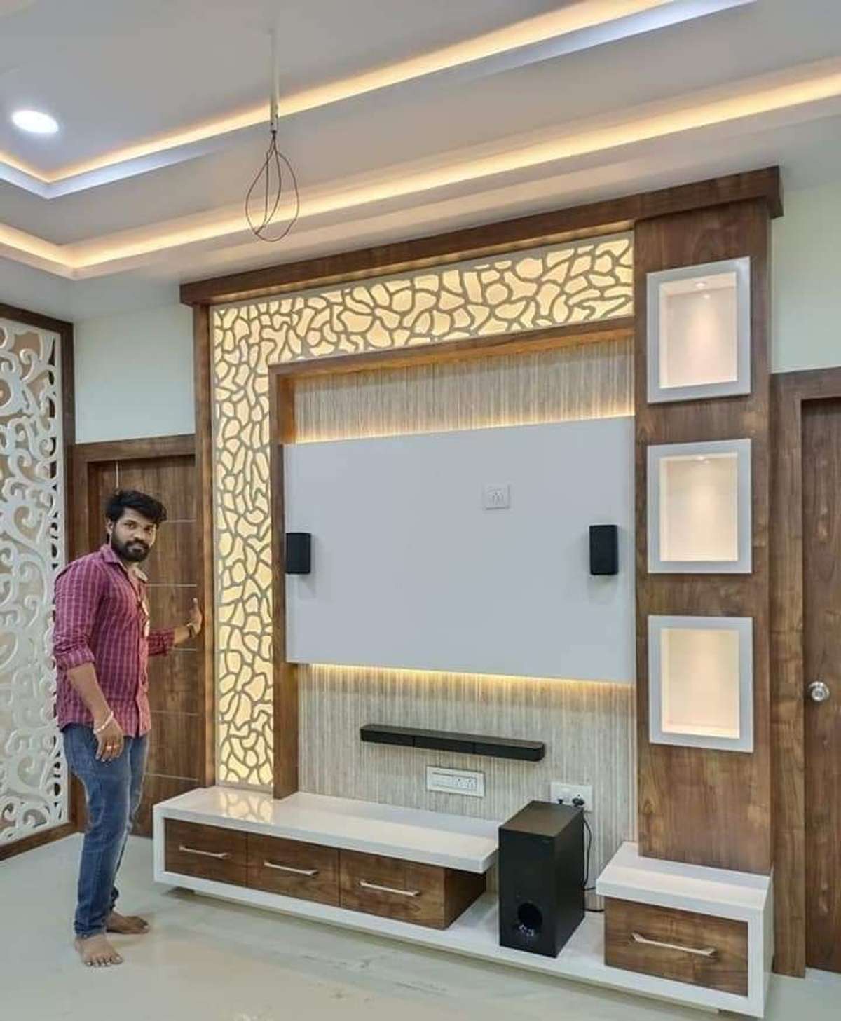 Dining, Furniture, Table, Storage, Kitchen Designs by Electric Works Aamir Khan, Bhopal | Kolo