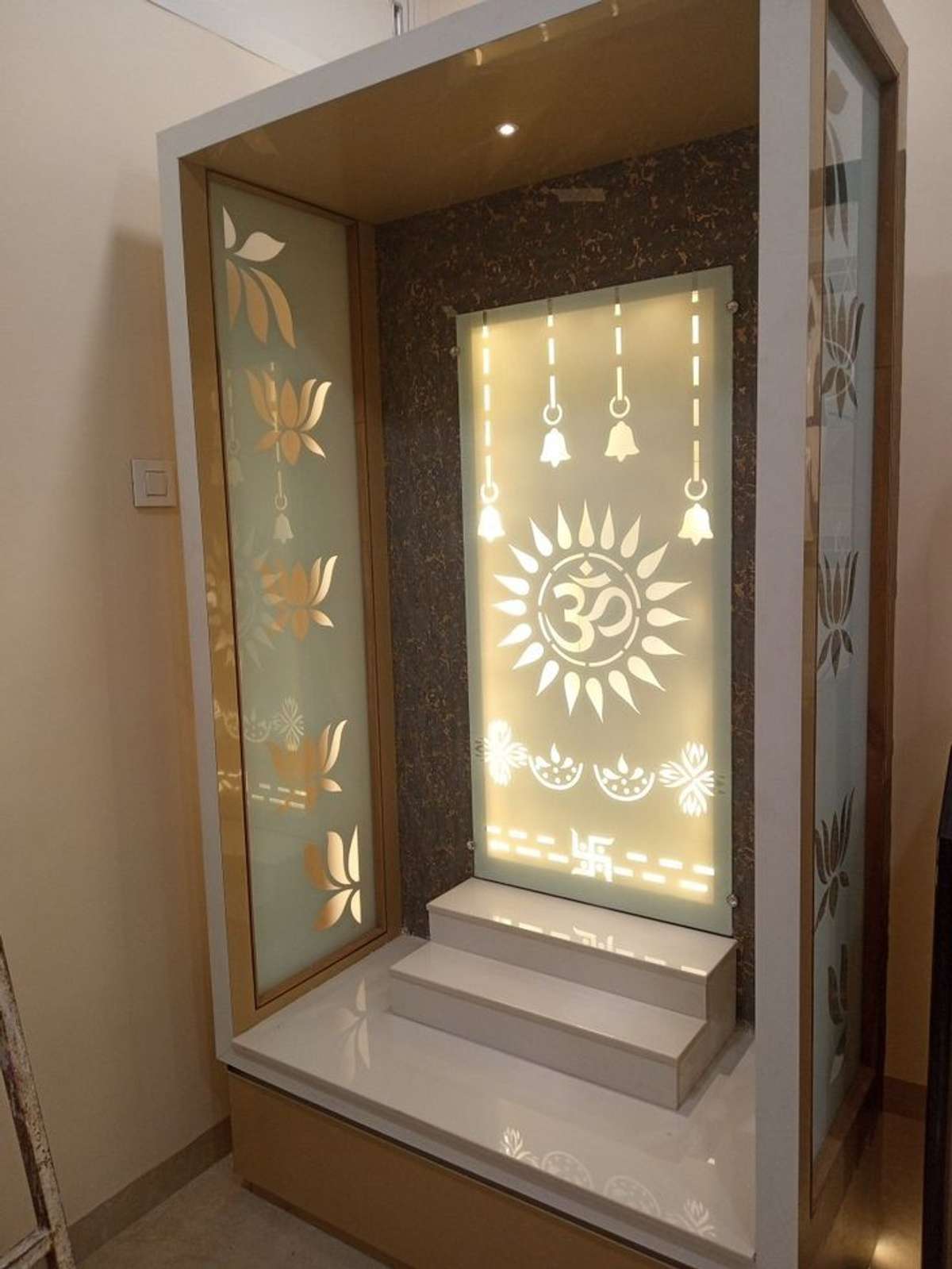 Prayer Room, Storage Designs by Carpenter राजू जांगिड, Jaipur | Kolo